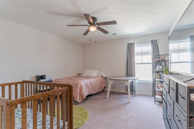 2935 TIPPERARY Drive, Evansville, IN 47725