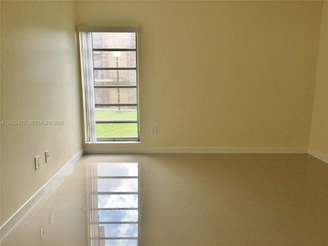 4709 NW 7th St 107-9, Miami, FL 33126