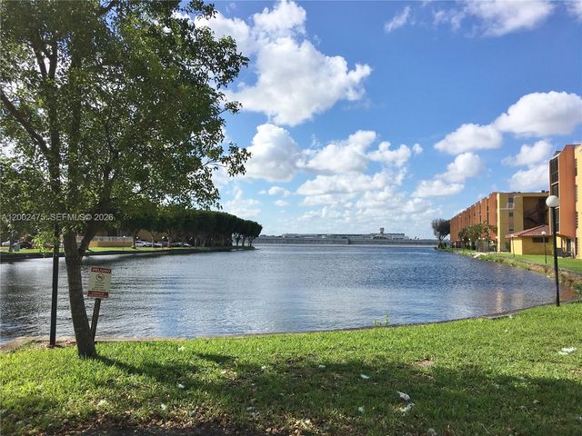 4709 NW 7th St 107-9, Miami, FL 33126