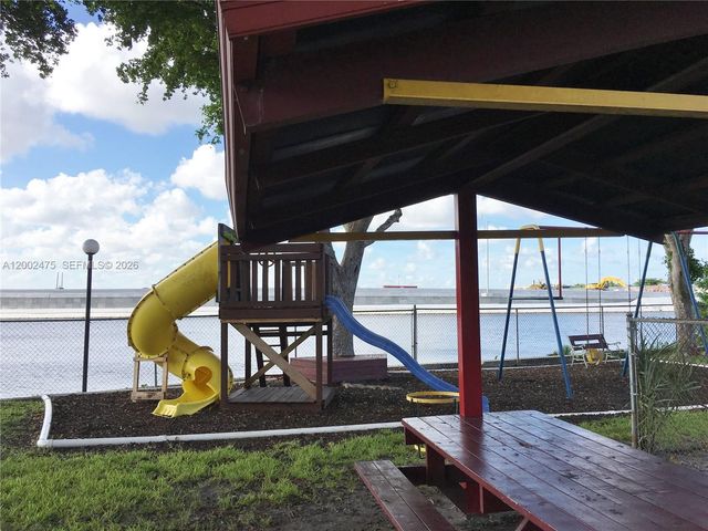 4709 NW 7th St 107-9, Miami, FL 33126