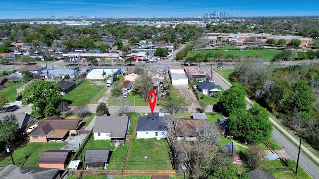 7160 Rook Boulevard, Houston, TX 77087