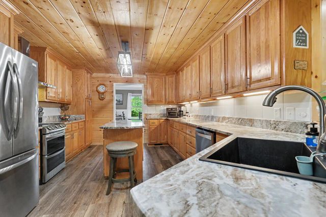 6276 Townsend Mill Road, Young Harris, GA 30582