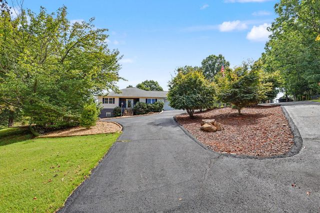 6276 Townsend Mill Road, Young Harris, GA 30582