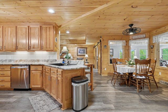 6276 Townsend Mill Road, Young Harris, GA 30582