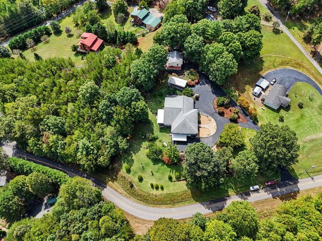 6276 Townsend Mill Road, Young Harris, GA 30582