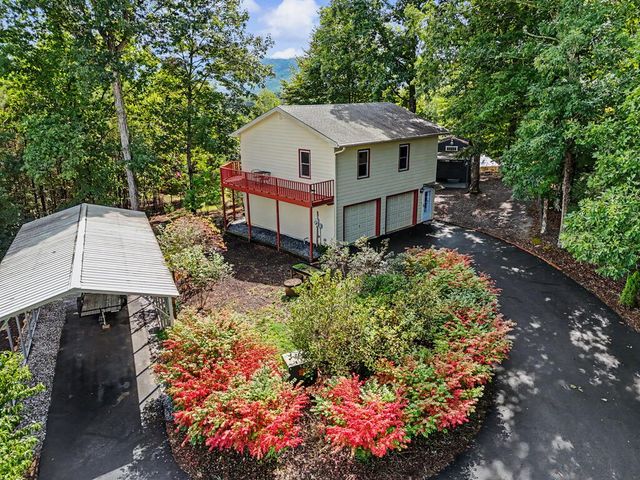 6276 Townsend Mill Road, Young Harris, GA 30582