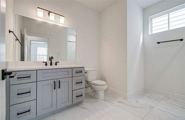 6420 Highland Pine Lane, Houston, TX 77091