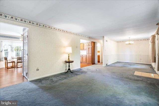 6254 HICKORY RD, Stewartstown, PA 17363