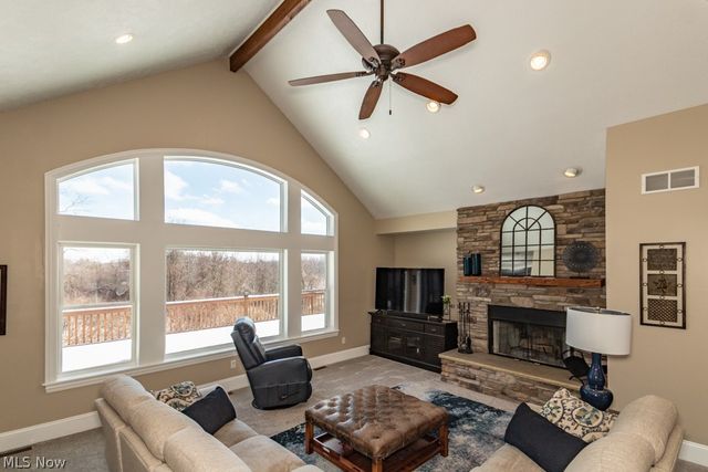 12195 Arborwood Way, Chardon, OH 44024