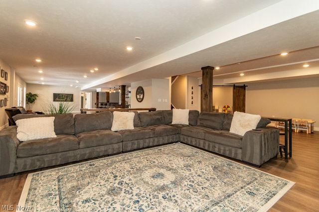 12195 Arborwood Way, Chardon, OH 44024