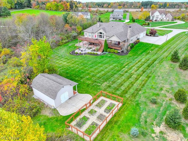 12195 Arborwood Way, Chardon, OH 44024