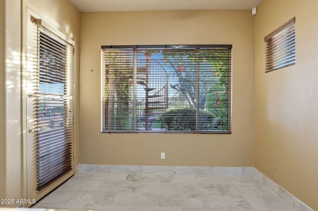 10453 E ACOMA Drive, Scottsdale, AZ 85255