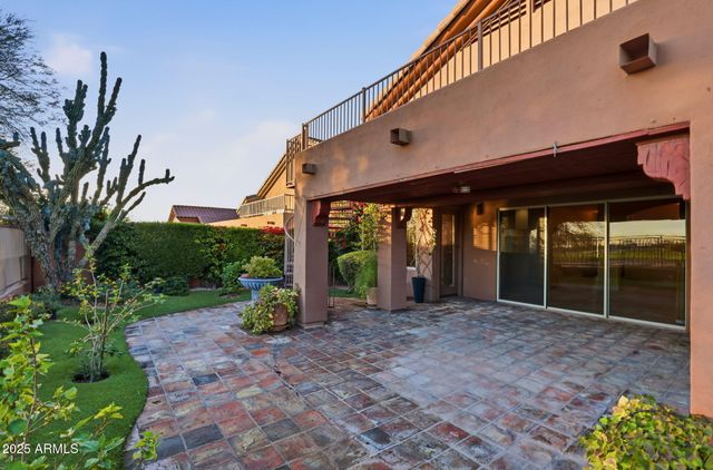 10453 E ACOMA Drive, Scottsdale, AZ 85255