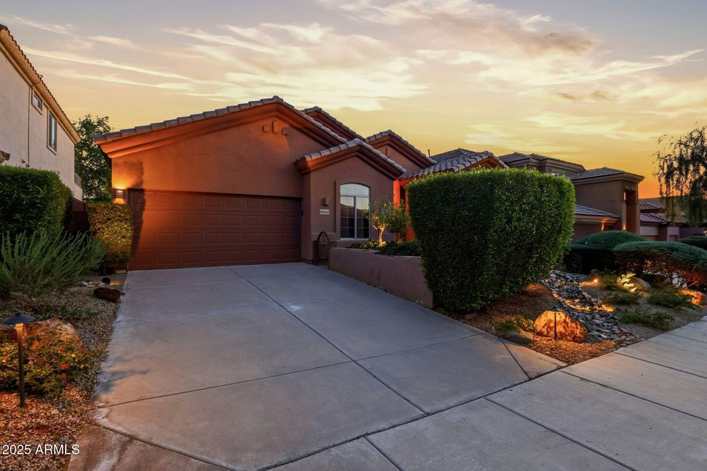 10453 E ACOMA Drive, Scottsdale, AZ 85255