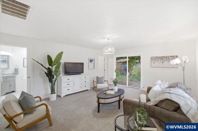 2517 NW Gibson Hill Rd, Albany, OR 97321