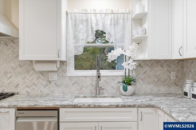 2517 NW Gibson Hill Rd, Albany, OR 97321