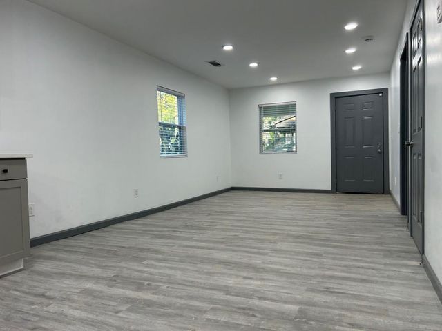 1477 Olive SW Street, Atlanta, GA 30310