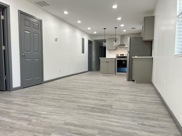 1477 Olive SW Street, Atlanta, GA 30310