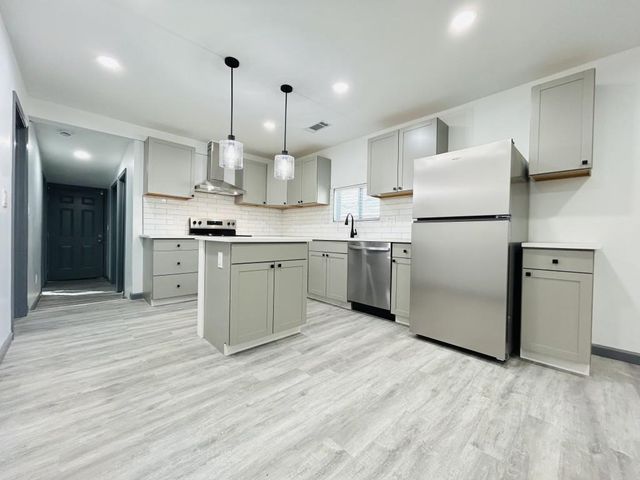 1477 Olive SW Street, Atlanta, GA 30310