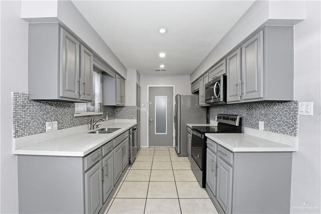1717 Ivy Lane, Edinburg, TX 78539