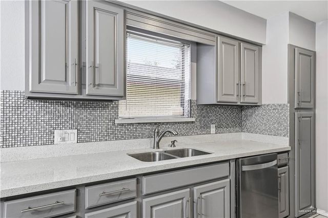 1717 Ivy Lane, Edinburg, TX 78539