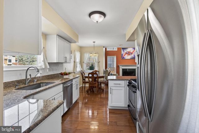 1 FISHER DR, Hillsborough, NJ 08844