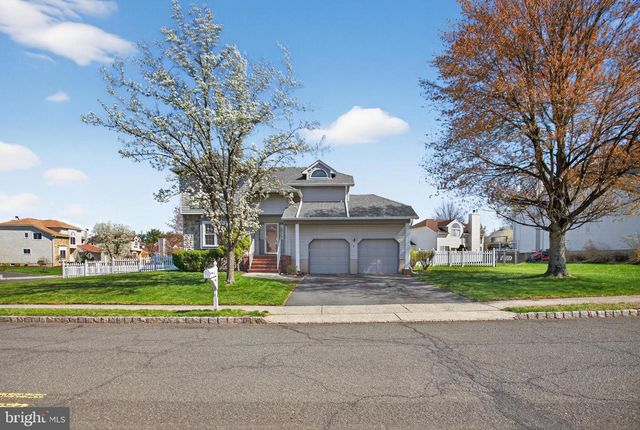 1 FISHER DR, Hillsborough, NJ 08844