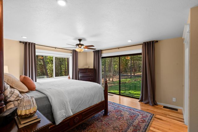 2909 Greenbrook Dr, Camino, CA 95709