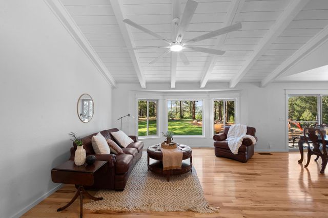 2909 Greenbrook Dr, Camino, CA 95709