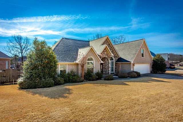 44 Hickory Bend Drive, Cabot, AR 72023