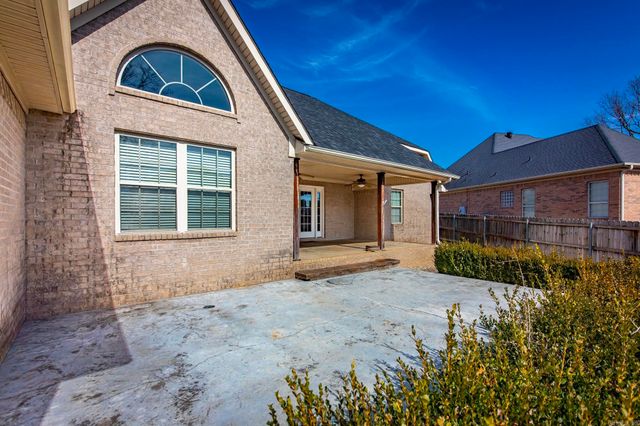 44 Hickory Bend Drive, Cabot, AR 72023