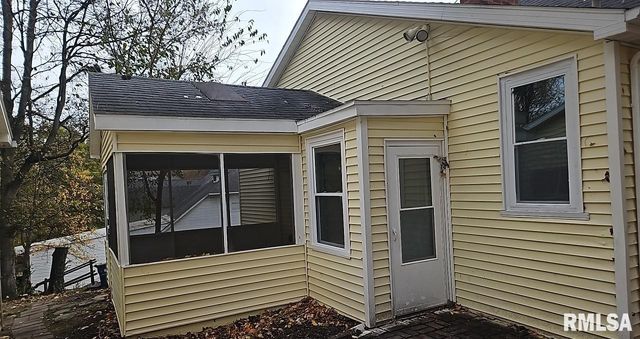 1122 MAPLE Street, Mt Vernon, IL 62864