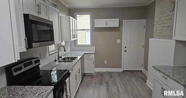 1122 MAPLE Street, Mt Vernon, IL 62864