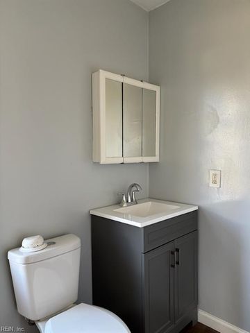 648 Ivy AVE, Newport News, VA 23607