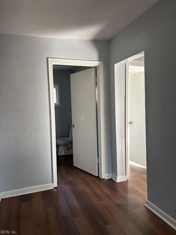 648 Ivy AVE, Newport News, VA 23607