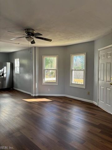 648 Ivy AVE, Newport News, VA 23607