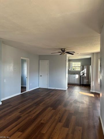 648 Ivy AVE, Newport News, VA 23607