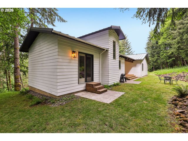 873 MOUNTAIN VIEW Rd, Kalama, WA 98625