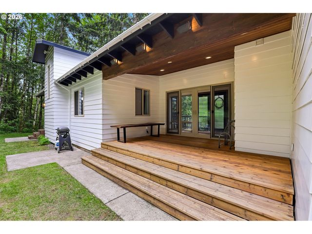 873 MOUNTAIN VIEW Rd, Kalama, WA 98625