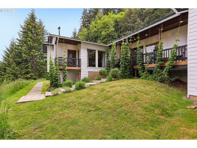 873 MOUNTAIN VIEW Rd, Kalama, WA 98625