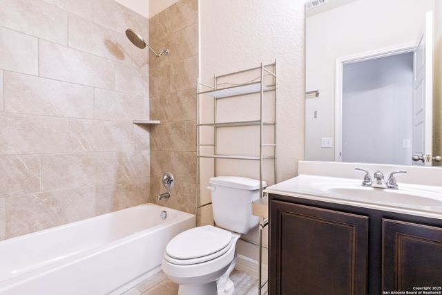 1202 Petunia Bluff, San Antonio, TX 78245