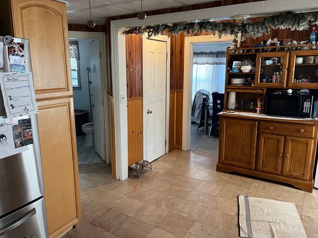 7 Goldsmith Ct, Methuen, MA 01844