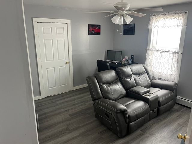 7 Goldsmith Ct, Methuen, MA 01844