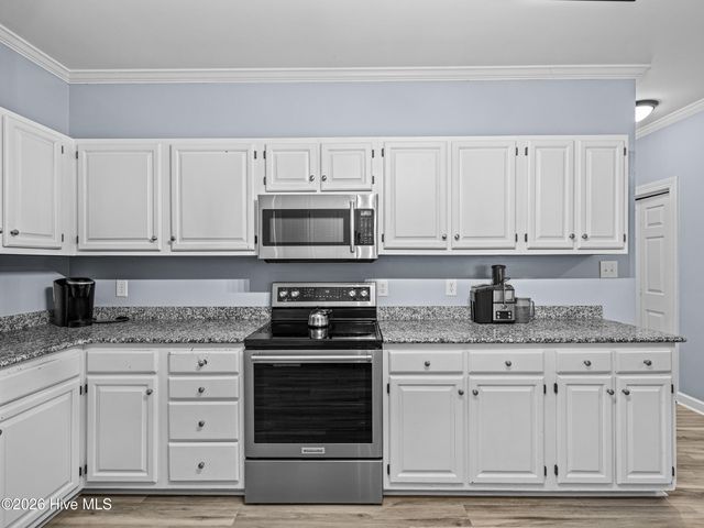 503 Wythe Grove, Jacksonville, NC 28546