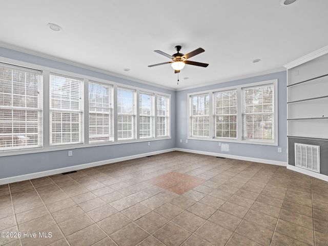 503 Wythe Grove, Jacksonville, NC 28546