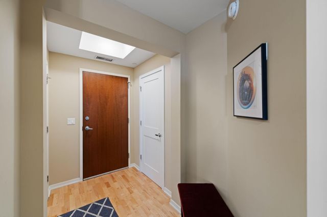 100 3rd Avenue S 2604, Minneapolis, MN 55401