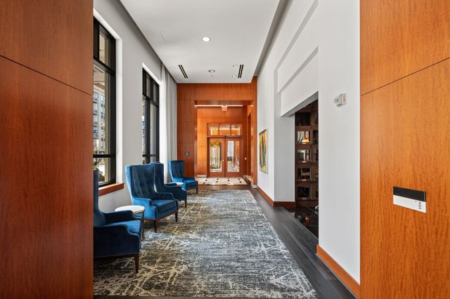 100 3rd Avenue S 2604, Minneapolis, MN 55401