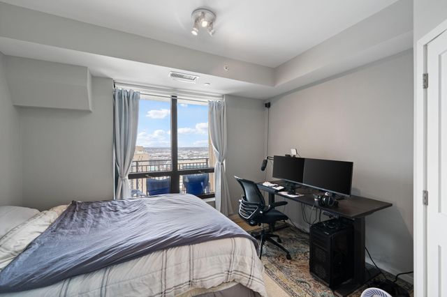 100 3rd Avenue S 2604, Minneapolis, MN 55401