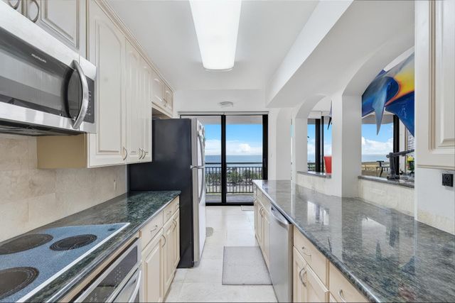 3031 N Ocean Boulevard 1503, Fort Lauderdale, FL 33308