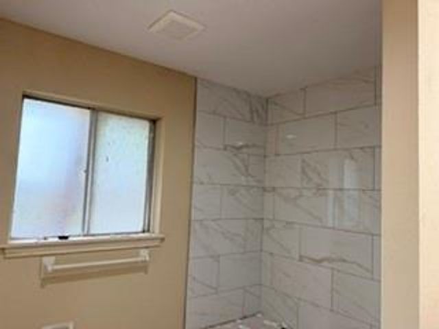 7118 Redding Road, Houston, TX 77036